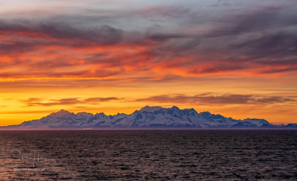 The final image taken at 10pm as the colors in the clouds start to fade away and the mountains transition to darkness