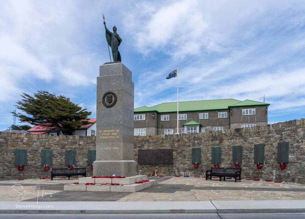 Memorial for British and Falkland Island people killed in 1982