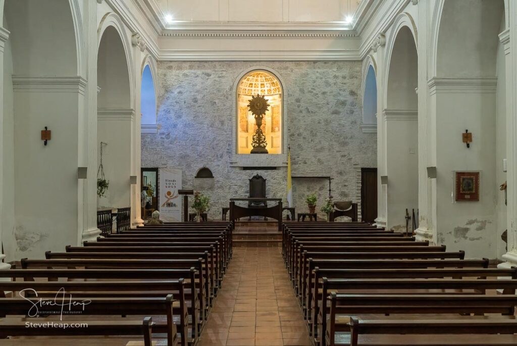 Calm interior of the Basilica del Santisimo Sacramento in Colonia