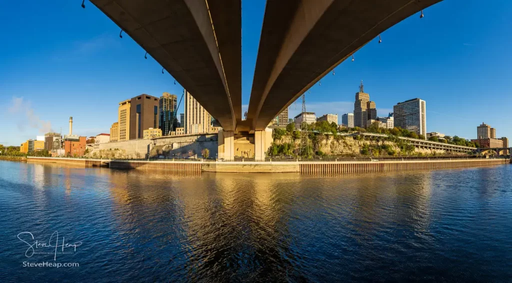 Mississippi Cruise - St Paul and Red Wing Minnesota - Backyard Image