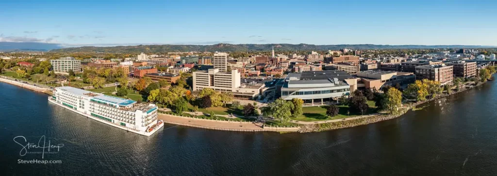 Cruising the Mississippi – La Crosse, Wisconsin